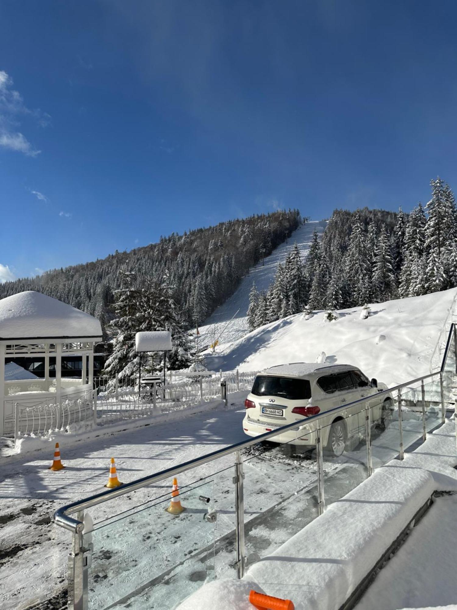 Chevalier Hotel&SPA Bukovel Extérieur photo