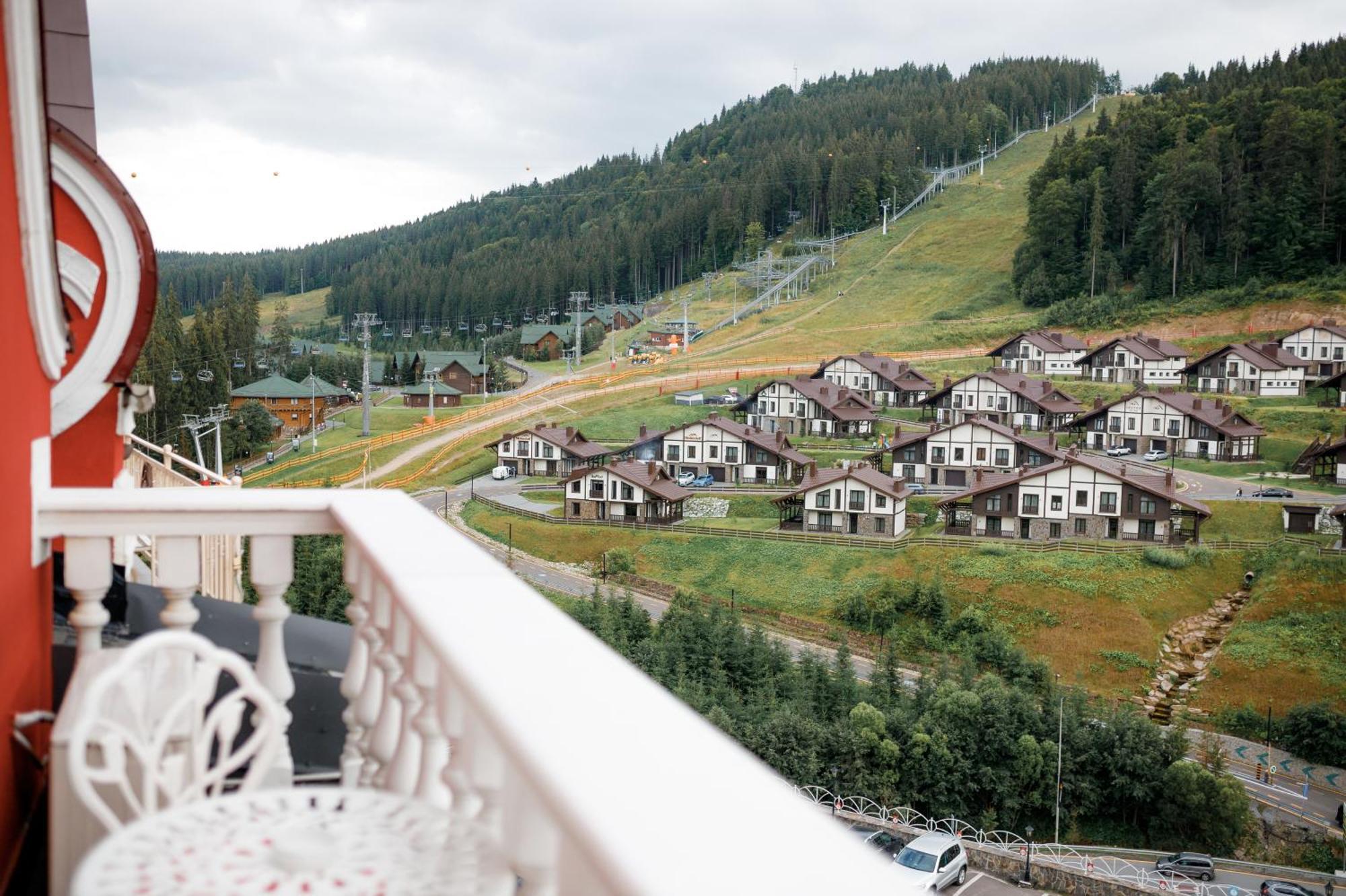 Chevalier Hotel&SPA Bukovel Extérieur photo
